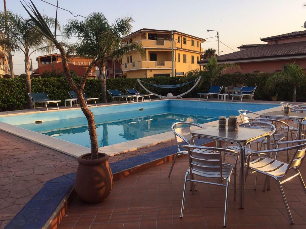 Bed And Breakfast La Medusa Isola Di Capo Rizzuto Exterior foto
